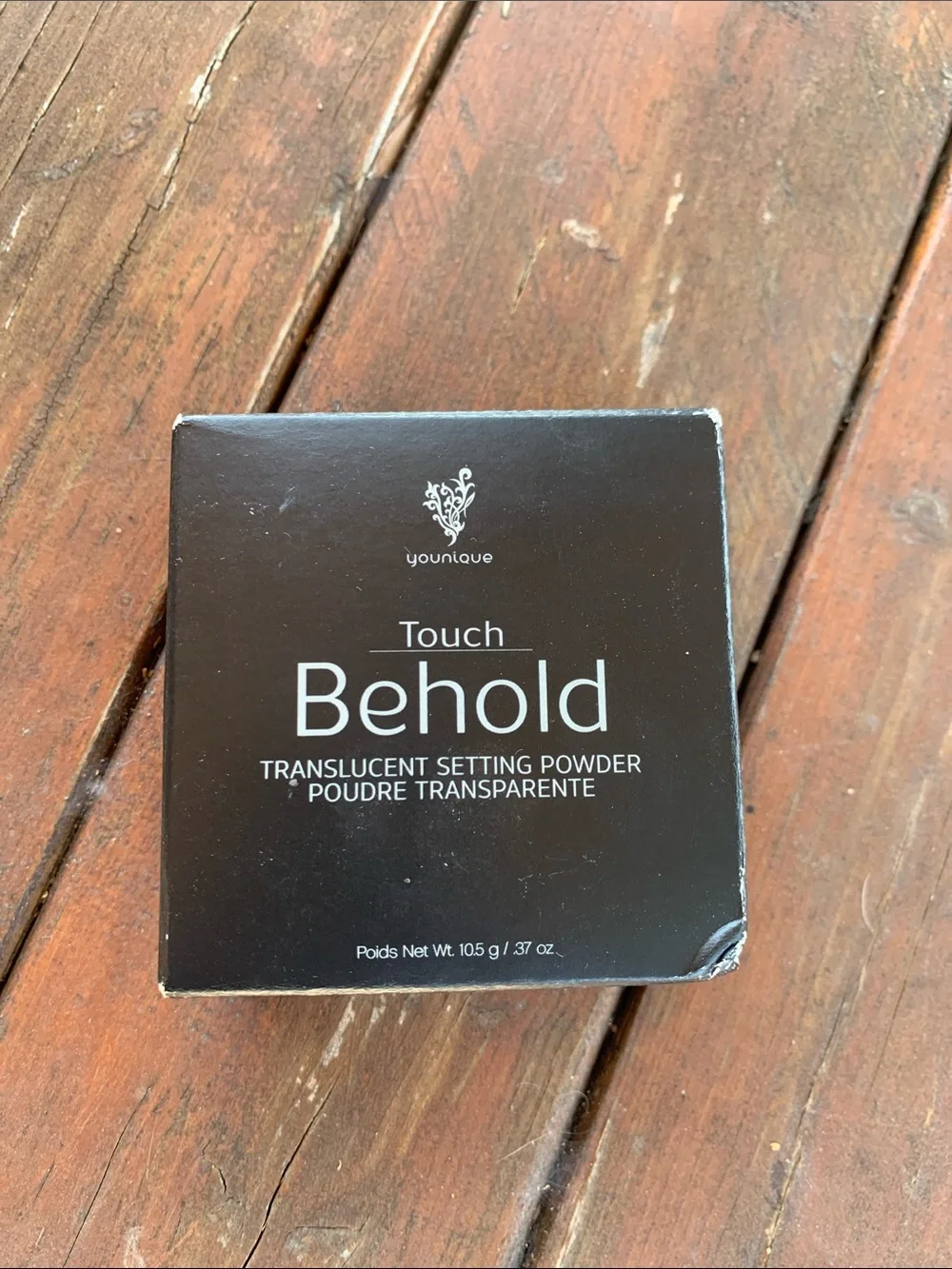 Younique Behold Translucent Setting Powder - Black